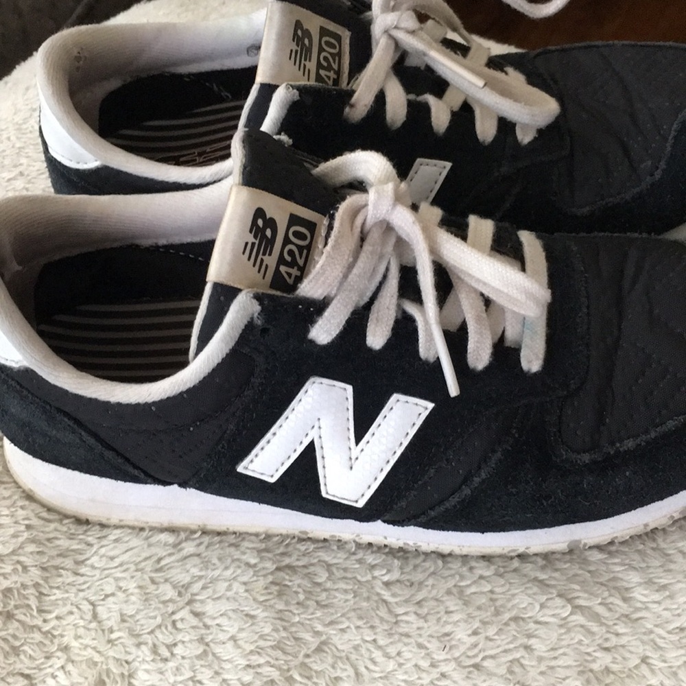 New Balance 420’s